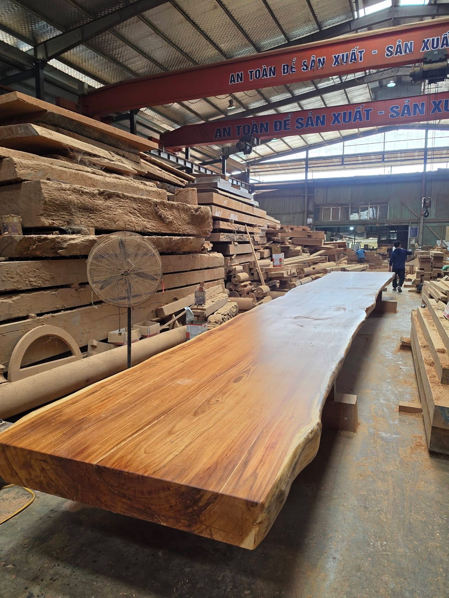 Sản phẩm gỗ tự nhiên do Trường Giang gia công