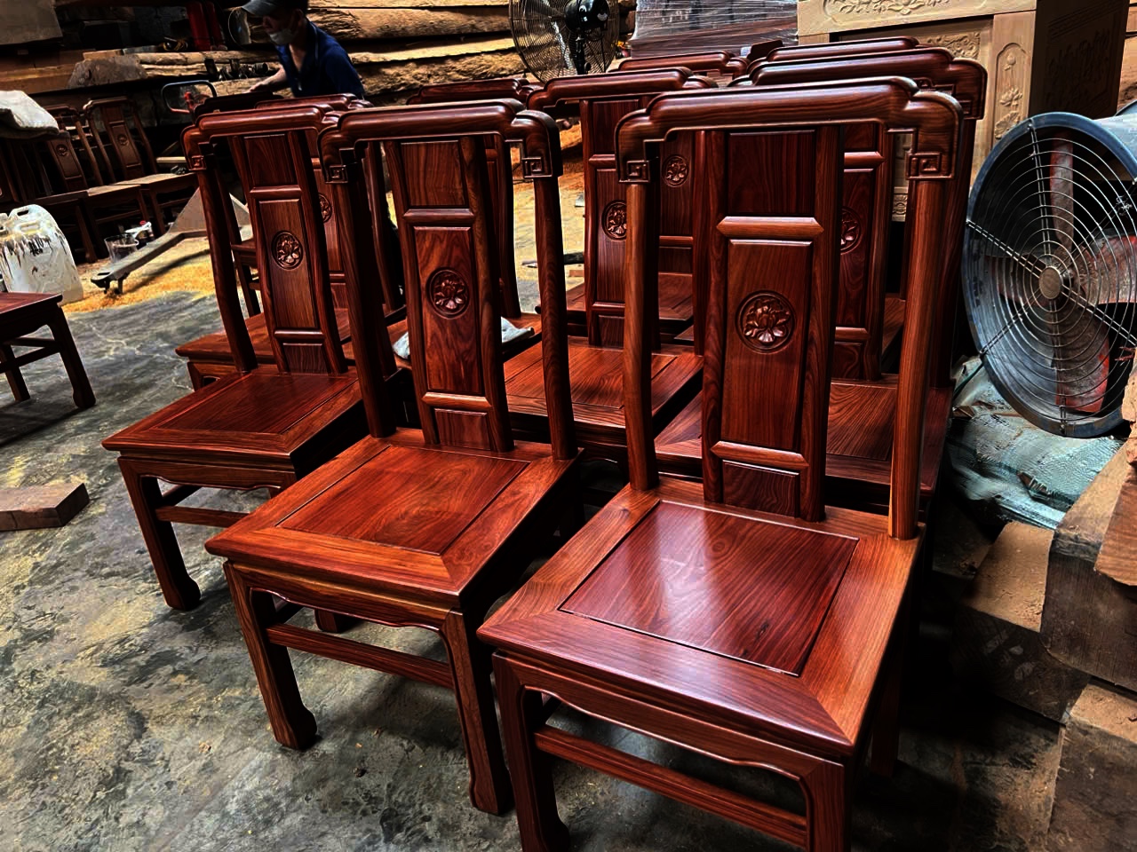 Ghế ăn gỗ tự nhiên